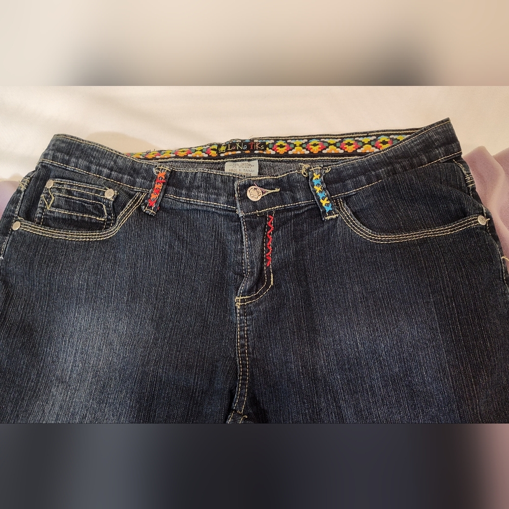 Luna Tiks Women's Dark Blue Jeans With Nice Pops Of Color, Size 11